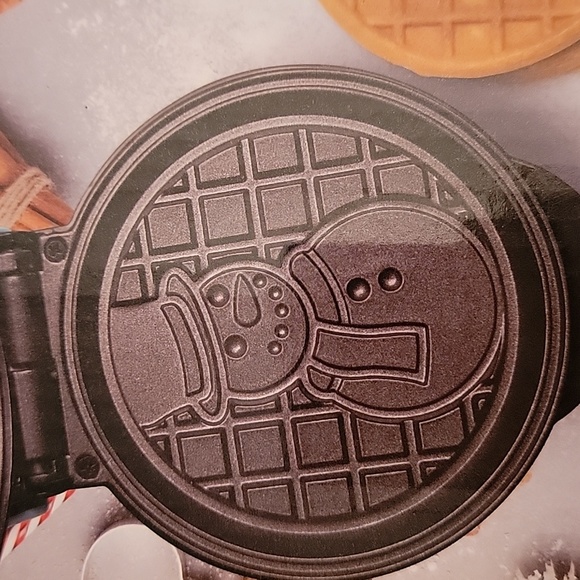 MyMini Snowman Waffle Maker, Limited Edition, 5" plate, factory sealed. NWOT - Picture 7 of 8